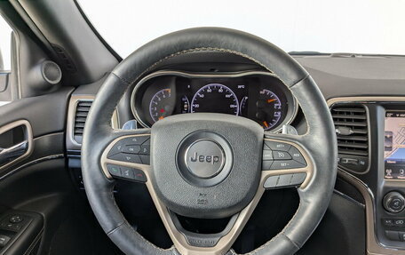 Jeep Grand Cherokee, 2016 год, 3 200 000 рублей, 29 фотография