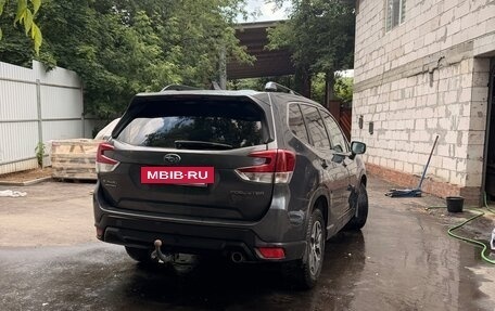 Subaru Forester, 2019 год, 800 000 рублей, 3 фотография