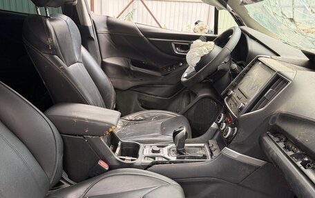 Subaru Forester, 2019 год, 800 000 рублей, 11 фотография