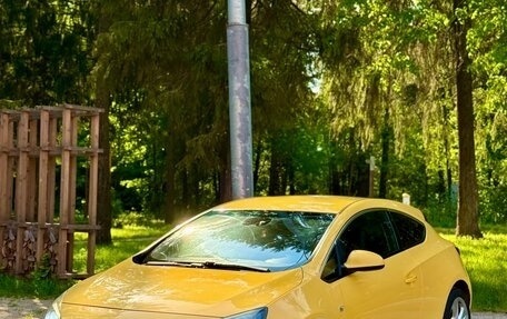 Opel Astra J, 2012 год, 670 000 рублей, 1 фотография