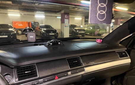 Audi S8, 2006 год, 2 000 000 рублей, 17 фотография