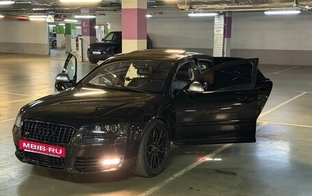 Audi S8, 2006 год, 2 000 000 рублей, 13 фотография