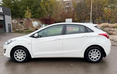 Hyundai i30 II рестайлинг, 2014 год, 999 999 рублей, 7 фотография