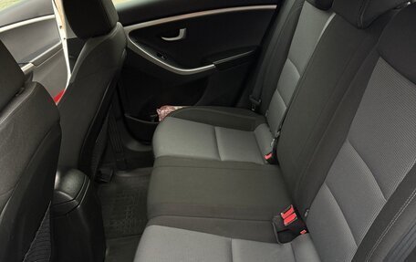 Hyundai i30 II рестайлинг, 2014 год, 999 999 рублей, 10 фотография