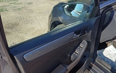 Volkswagen Jetta VI, 2016 год, 1 100 000 рублей, 8 фотография