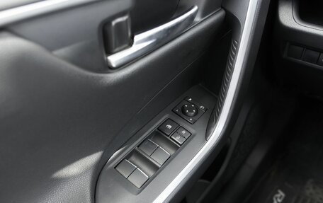 Toyota RAV4, 2021 год, 3 884 000 рублей, 12 фотография