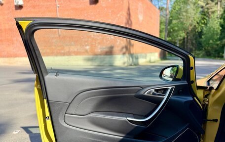 Opel Astra J, 2012 год, 670 000 рублей, 14 фотография