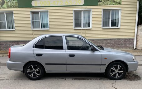 Hyundai Accent II, 2004 год, 395 000 рублей, 3 фотография