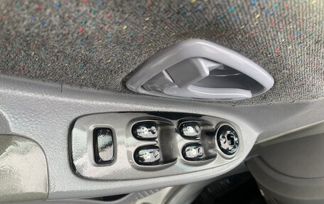 Hyundai Accent II, 2004 год, 395 000 рублей, 18 фотография
