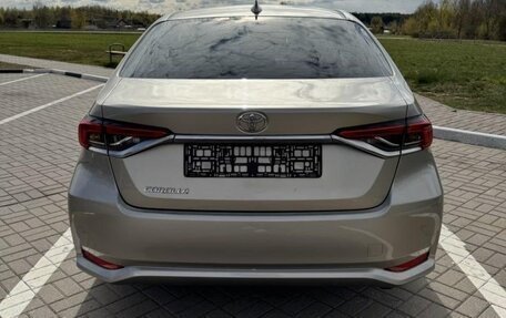 Toyota Corolla, 2022 год, 1 600 000 рублей, 2 фотография