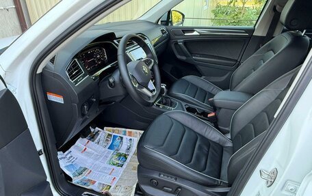 Volkswagen Tiguan, 2024 год, 2 400 000 рублей, 8 фотография