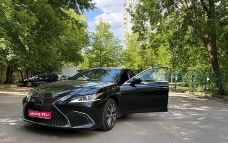 Lexus ES VII, 2018 год, 3 600 000 рублей, 1 фотография