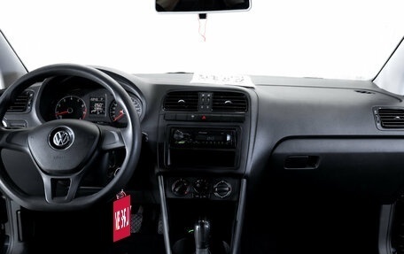 Volkswagen Polo VI (EU Market), 2016 год, 899 000 рублей, 12 фотография