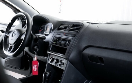 Volkswagen Polo VI (EU Market), 2016 год, 899 000 рублей, 15 фотография