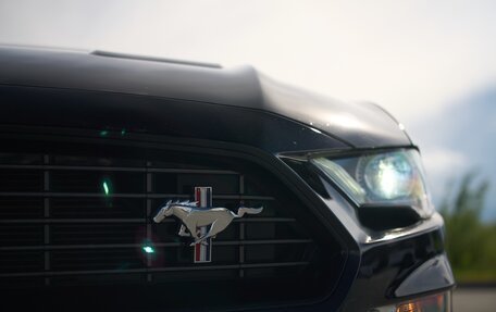 Ford Mustang VI рестайлинг, 2021 год, 3 890 000 рублей, 7 фотография