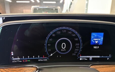 Cadillac Escalade V, 2021 год, 8 990 000 рублей, 8 фотография