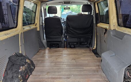 Volkswagen Transporter T5 рестайлинг, 2008 год, 700 000 рублей, 12 фотография