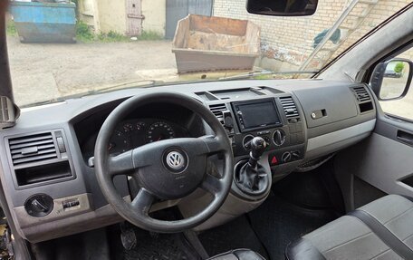 Volkswagen Transporter T5 рестайлинг, 2008 год, 700 000 рублей, 10 фотография