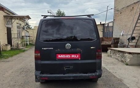 Volkswagen Transporter T5 рестайлинг, 2008 год, 700 000 рублей, 4 фотография