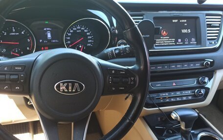 KIA Carnival III, 2020 год, 3 100 000 рублей, 8 фотография