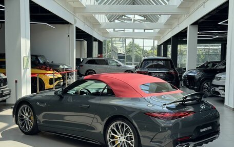 Mercedes-Benz SL-Класс AMG, 2023 год, 22 990 000 рублей, 12 фотография