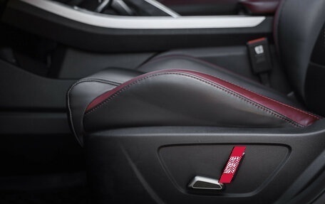 Geely Coolray I, 2020 год, 1 689 000 рублей, 26 фотография