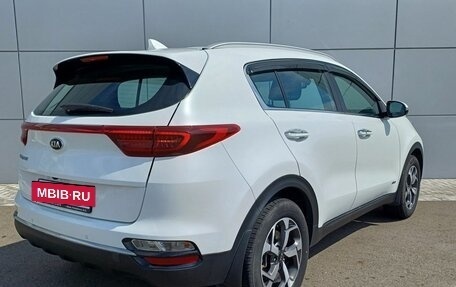 KIA Sportage IV рестайлинг, 2020 год, 2 250 000 рублей, 5 фотография