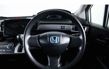 Honda Freed I, 2011 год, 1 229 000 рублей, 15 фотография