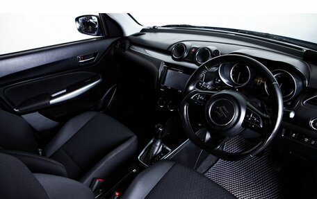 Suzuki Swift V, 2017 год, 1 349 000 рублей, 9 фотография