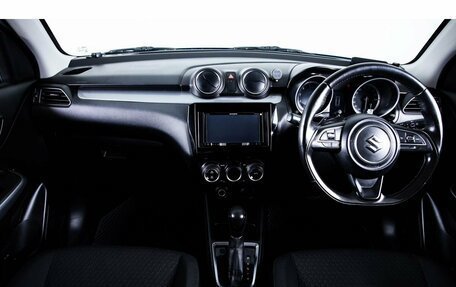 Suzuki Swift V, 2017 год, 1 349 000 рублей, 14 фотография