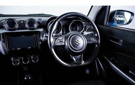 Suzuki Swift V, 2017 год, 1 349 000 рублей, 13 фотография