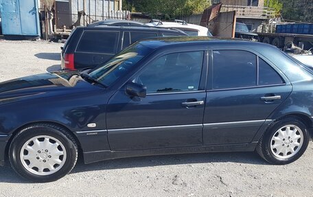 Mercedes-Benz C-Класс, 1997 год, 580 000 рублей, 9 фотография