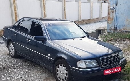 Mercedes-Benz C-Класс, 1997 год, 580 000 рублей, 10 фотография