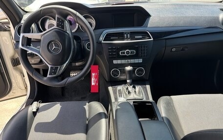 Mercedes-Benz C-Класс, 2011 год, 1 530 000 рублей, 13 фотография