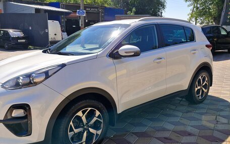 KIA Sportage IV рестайлинг, 2019 год, 2 000 000 рублей, 4 фотография