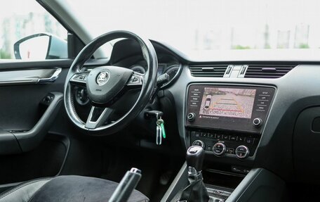 Skoda Octavia, 2017 год, 1 420 000 рублей, 10 фотография