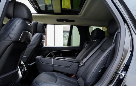 Land Rover Range Rover IV рестайлинг, 2025 год, 22 480 000 рублей, 10 фотография