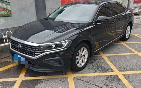 Volkswagen Passat B8 рестайлинг, 2022 год, 1 650 000 рублей, 2 фотография