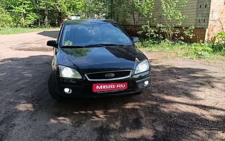Ford Focus II рестайлинг, 2006 год, 385 000 рублей, 1 фотография