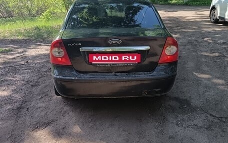 Ford Focus II рестайлинг, 2006 год, 385 000 рублей, 3 фотография
