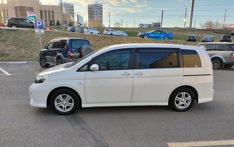 Toyota ISis I, 2011 год, 1 225 000 рублей, 6 фотография