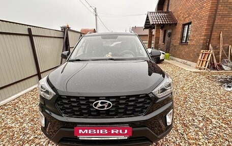 Hyundai Creta I рестайлинг, 2020 год, 2 000 000 рублей, 3 фотография
