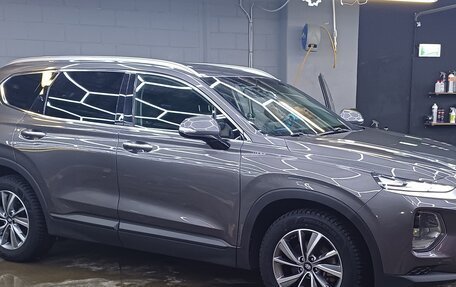 Hyundai Santa Fe IV, 2019 год, 2 850 000 рублей, 2 фотография