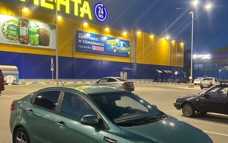 KIA Rio III рестайлинг, 2011 год, 690 000 рублей, 2 фотография