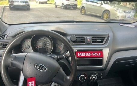 KIA Rio III рестайлинг, 2011 год, 690 000 рублей, 10 фотография