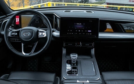 GAC GS8, 2023 год, 3 100 000 рублей, 13 фотография