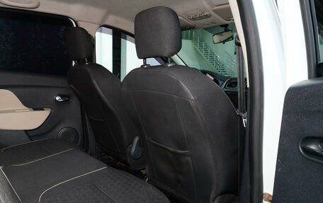 Renault Logan II, 2014 год, 648 000 рублей, 11 фотография