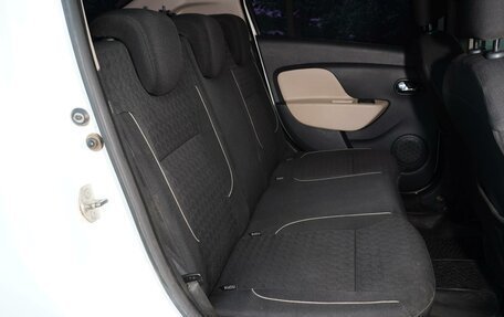 Renault Logan II, 2014 год, 648 000 рублей, 7 фотография