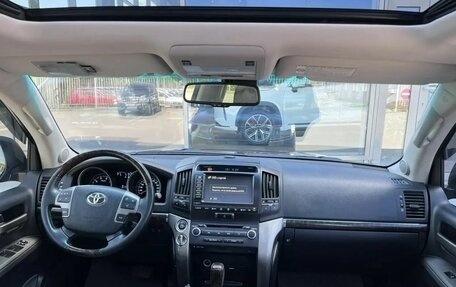 Toyota Land Cruiser 200, 2008 год, 3 600 000 рублей, 21 фотография