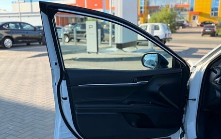 Toyota Camry, 2021 год, 3 150 000 рублей, 14 фотография